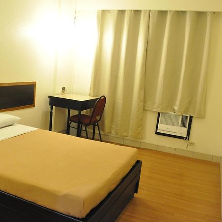 Iloilo Midtown Hotel Exteriér fotografie